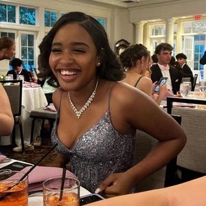 Meet your Posher, Eishlin